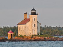 220px-Gull-rock-light-station-michigan-july-2017